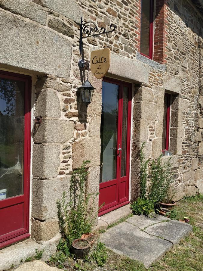 La Maison A Jean Val-Couesnon Exterior foto
